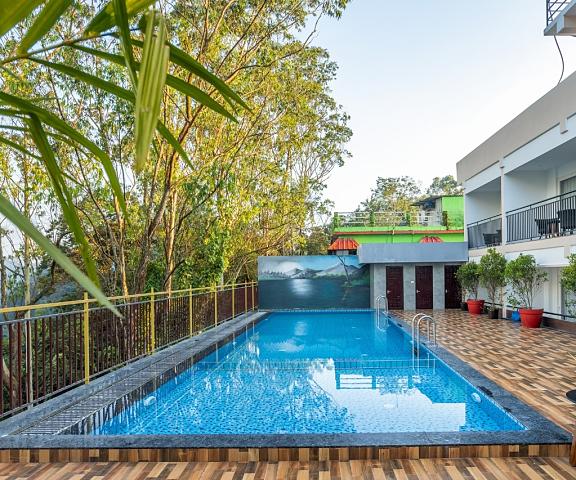 Cloud Castle Resorts And Spa Kerala Munnar Pool