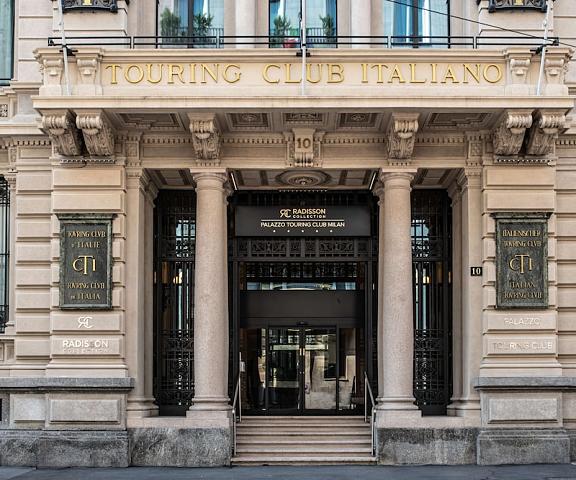 Radisson Collection Hotel, Palazzo Touring Club Milan Lombardy Milan Exterior Detail