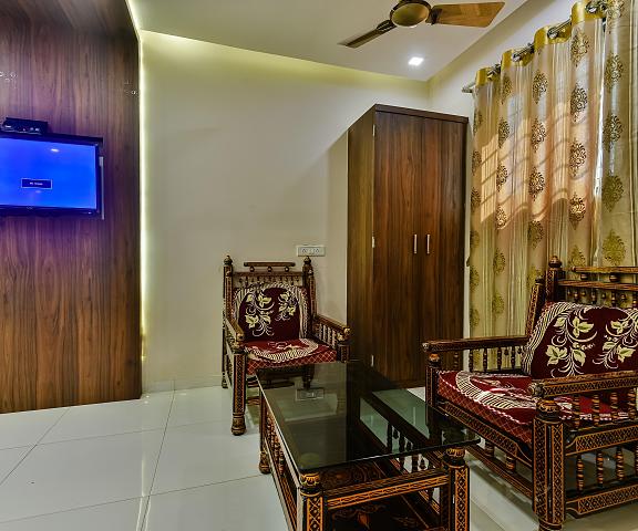 Hotel Guest Inn Residency Maharashtra Mumbai Suite Room