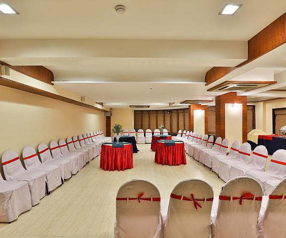 Hotel President Gujarat Vadodara Business Centre