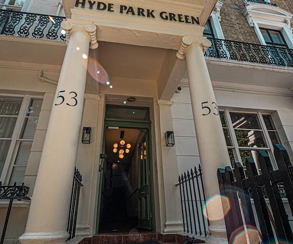 Hyde Park Green England London Entrance