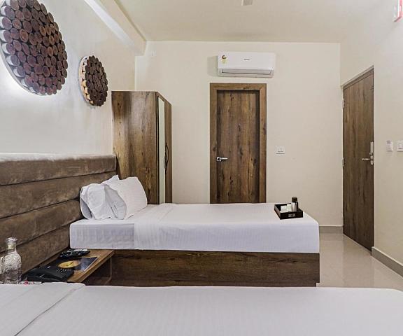 Townhouse 83601 Hotel Marina Jharkhand Ranchi Suite