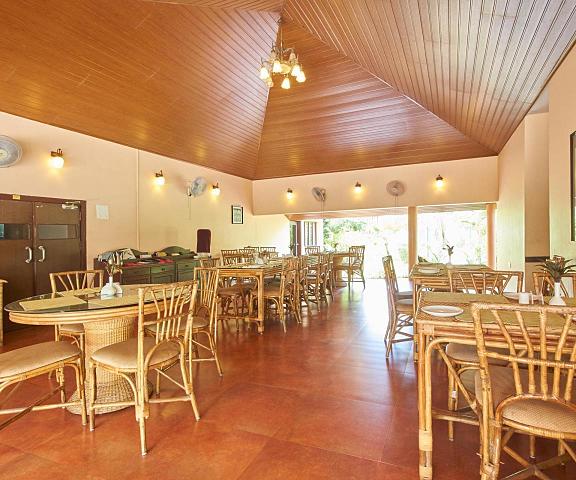 Doves Goldfieldd Lake Resort Kerala Kumarakom Food & Dining