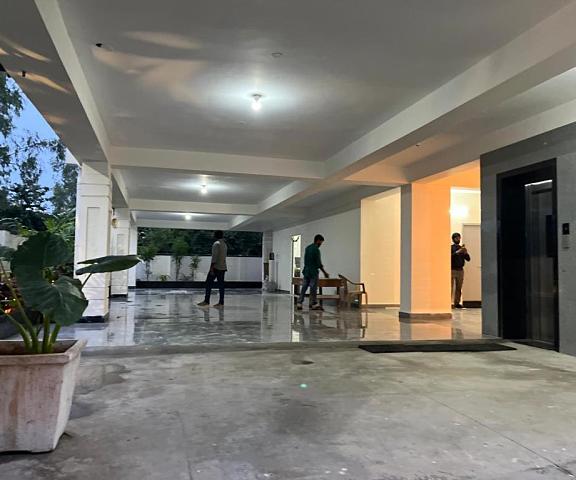 Embassy Suites Telangana Secunderabad Public Areas