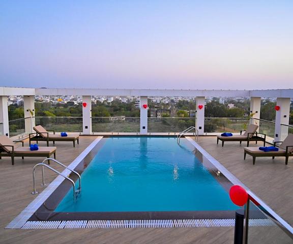 The Jagat Hotel Rajasthan Udaipur Pool