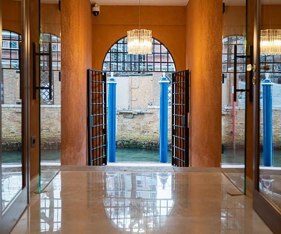 Small Luxury Hotel Ca' di Dio Veneto Venice Interior Entrance