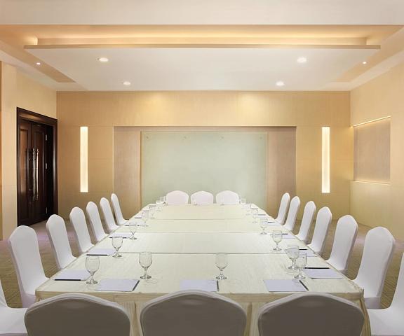 Four Points by Sheraton Medan null Medan Meeting Room