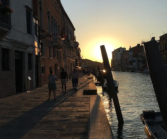 Cà Bonfadini Historic Experience Veneto Venice Facade