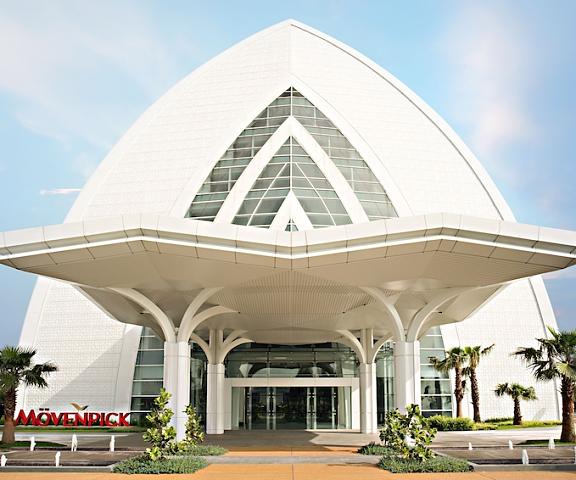 Mövenpick Hotel & Convention Centre KLIA Selangor Sepang Facade