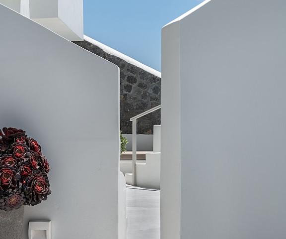Akra Suites & Spa null Santorini Exterior Detail