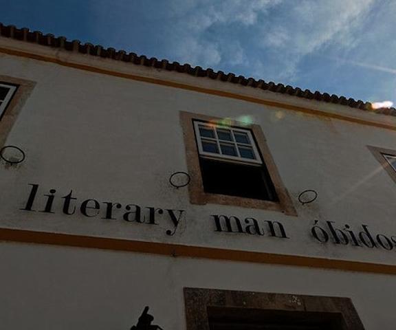 The Literary Man Leiria District Obidos Facade