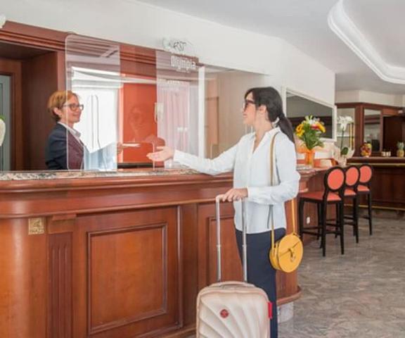 Hotel Olympia Provence - Alpes - Cote d'Azur Beausoleil Reception