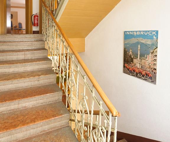 Hotel Tautermann Tirol Innsbruck Staircase