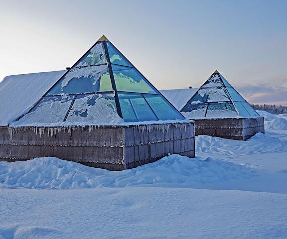 Aurora Pyramid Glass Igloos Rovaniemi Kittila Exterior Detail