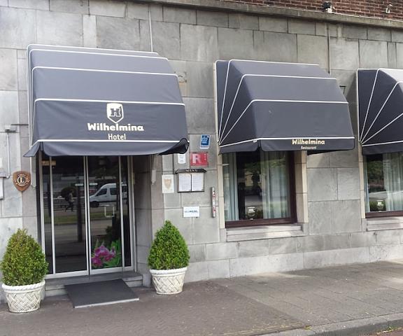 Hotel Wilhelmina Limburg Venlo Entrance