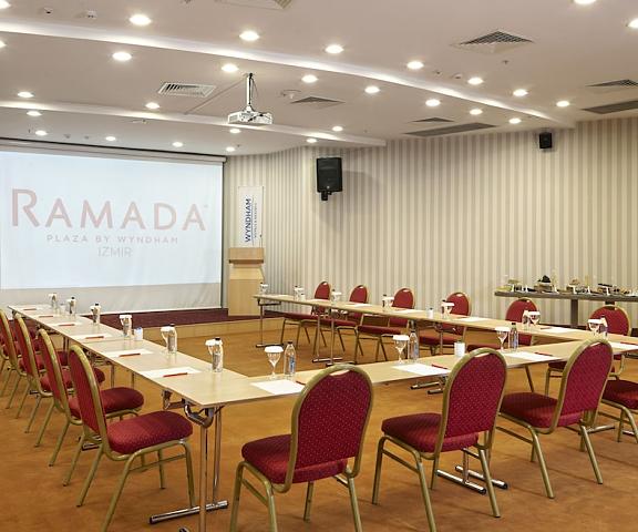 Ramada Plaza by Wyndham Izmir Izmir Izmir Meeting Room