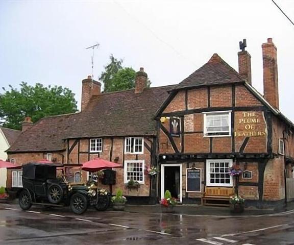 The Plume of Feathers England Farnham Exterior Detail