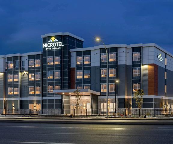 Microtel Inn & Suites by Wyndham Kelowna British Columbia Kelowna Facade