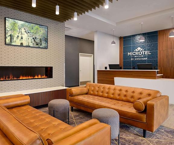 Microtel Inn & Suites by Wyndham Kelowna British Columbia Kelowna Lobby