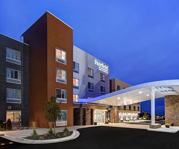 Fairfield Inn & Suites by Marriott Grand Rapids Wyoming Michigan Wyoming Exterior Detail