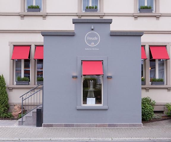 Romantikhotel Rebstock art & design Baden-Wuerttemberg Kehl Facade