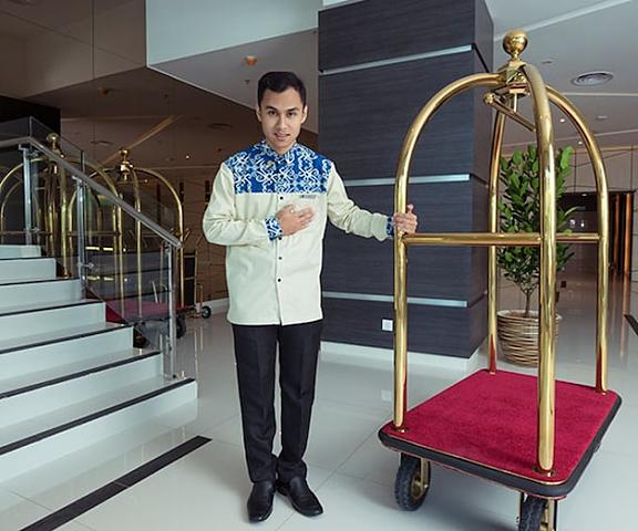 Astana Wing - Riverside Majestic Hotel Sarawak Kuching Lobby
