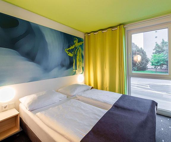 B&B Hotel Krefeld North Rhine-Westphalia Krefeld Room