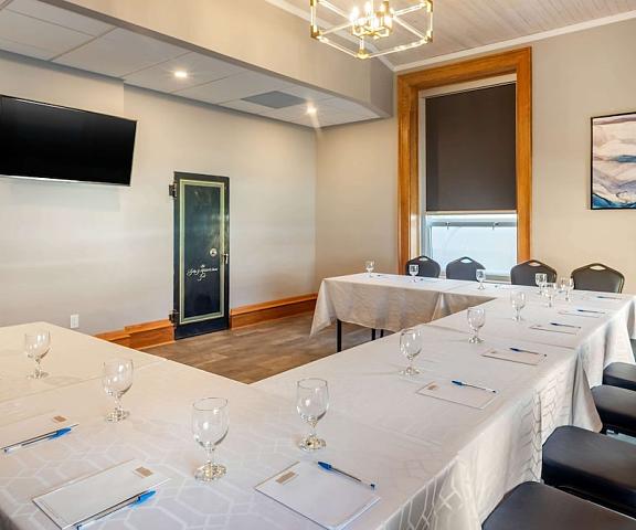 The Courthouse Hotel, Ascend Hotel Collection Ontario Thunder Bay Meeting Room