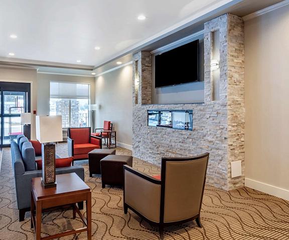 Comfort Inn & Suites British Columbia Valemount Lobby