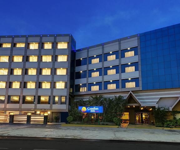Comfort Inn Sunset Gujarat Ahmedabad Hotel Exterior