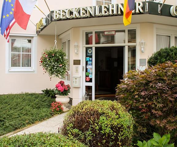Boutique Hotel Beckenlehner Bavaria Unterhaching Entrance