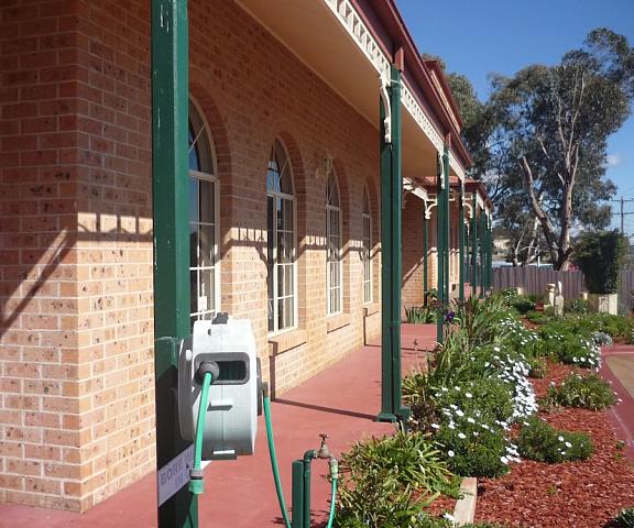 Heritage Motor Inn Goulburn New South Wales Goulburn Porch