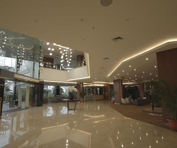 Avenzel Hotel & Convention Cibubur West Java Bekasi Lobby