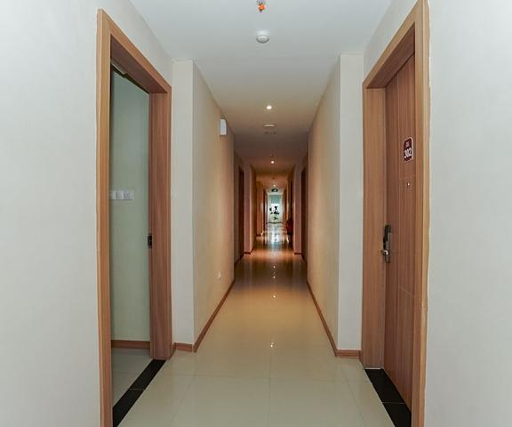 Deli Hotel null Medan Interior Entrance