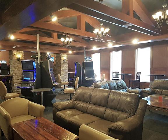 Twin Pine Inn & Suites Alberta Hinton Lobby
