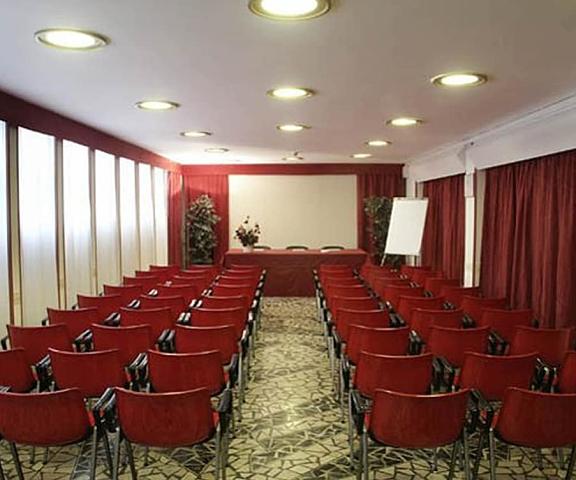 Hotel Terminus & Plaza Tuscany Pisa Meeting Room