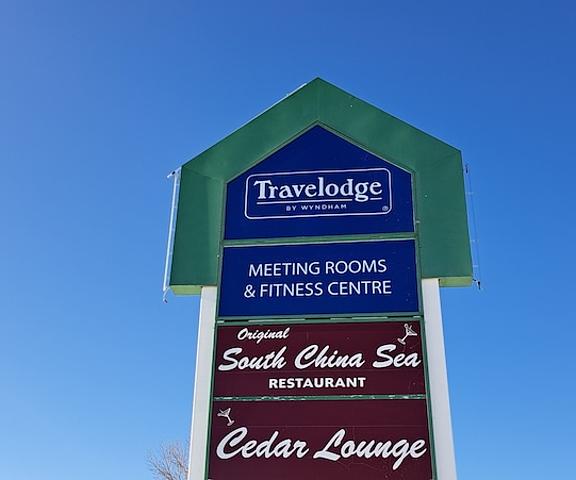 Travelodge by Wyndham Lacombe Alberta Lacombe Exterior Detail
