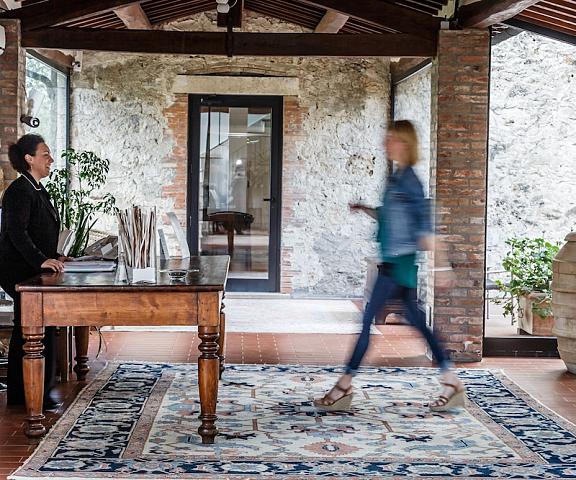 Villa Acquaviva Tuscany Manciano Interior Entrance