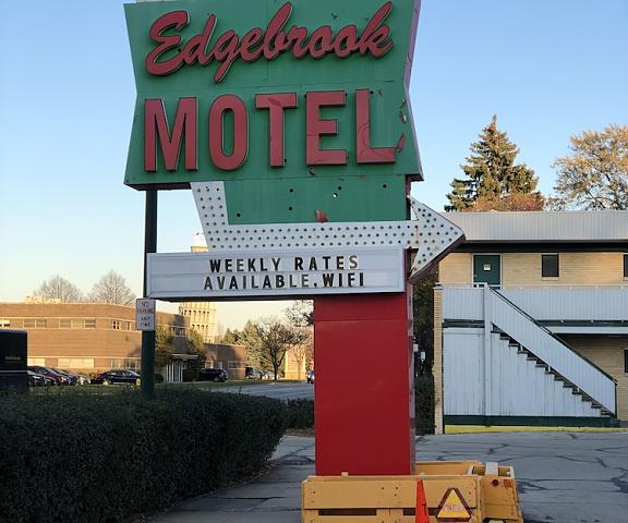 Edgebrook Motel Illinois Chicago Entrance