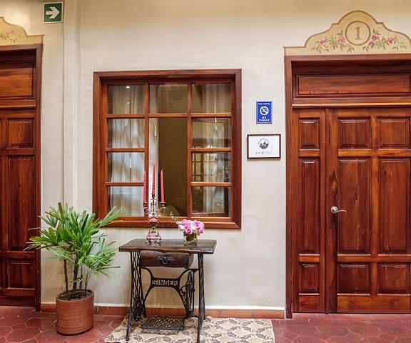 Santa Lucia House - Forum Azuay Cuenca Interior Entrance