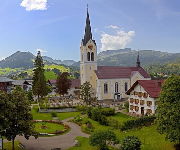 Haller´s Post Hotel Vorarlberg Mittelberg Aerial View