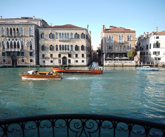 Granda Sweet Suites Veneto Venice City View from Property