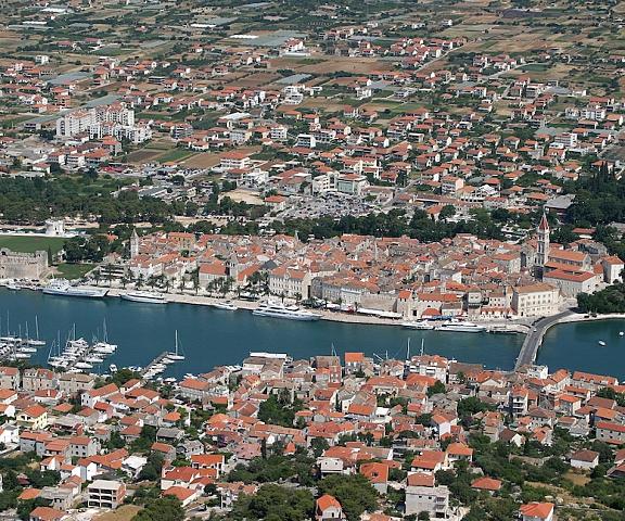 Hotel Bellevue Split-Dalmatia Trogir Aerial View