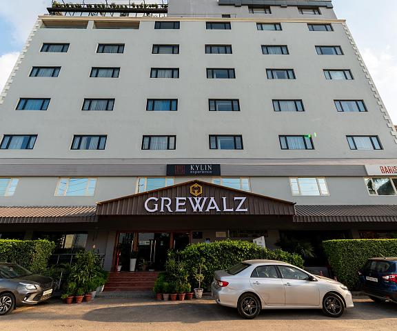 A Hotel by Grewalz Punjab Ludhiana Hotel Exterior
