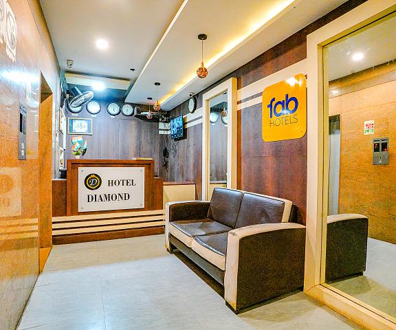 FabExpress Diamond Maharashtra Mumbai Lobby