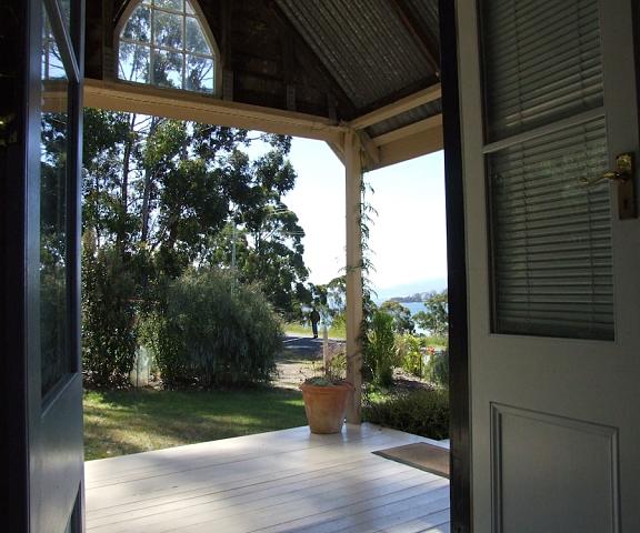 Bruny Island Escapes and Hotel Bruny Tasmania Alonnah Property Grounds