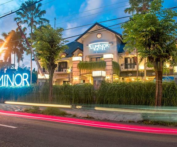 Luminor Hotel Jember by WH East Java Jember Exterior Detail
