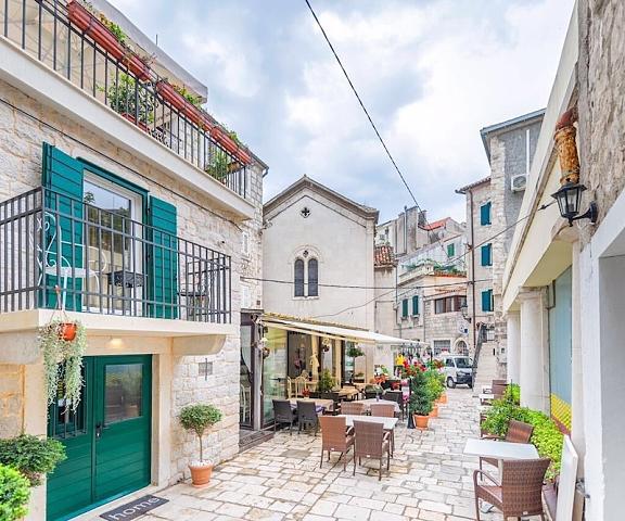 Apartments & Rooms Dujam Split-Dalmatia Split Exterior Detail