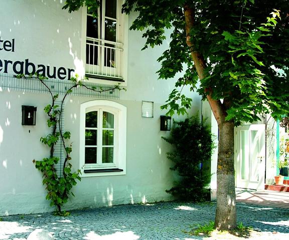 Hotel Bergbauer Bavaria Neuburg Facade
