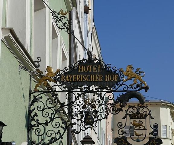 Hotel Bayerischer Hof Bavaria Burghausen Exterior Detail